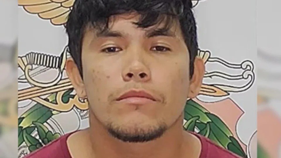 Homem com mandado de prisão é preso em Manaus