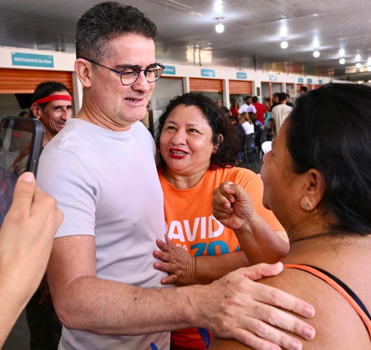 David Almeida fala sobre produção em visita a feiras