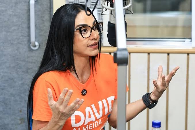 Dra. Shádia relembra trajetória na saúde