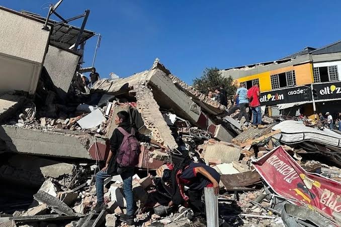 Terremoto de 7,4 na Colômbia deixa 224 mortos