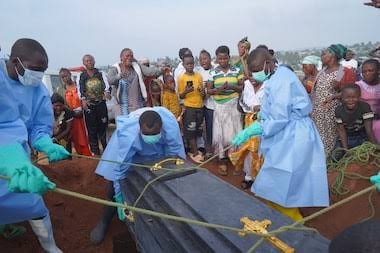 Ebola chega a 4.945 casos confirmados no Congo