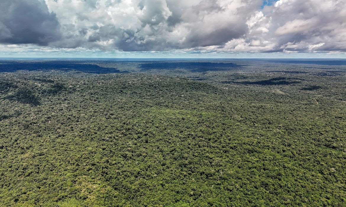 Eco Invest recebe apoio de US$ 1 bilhão