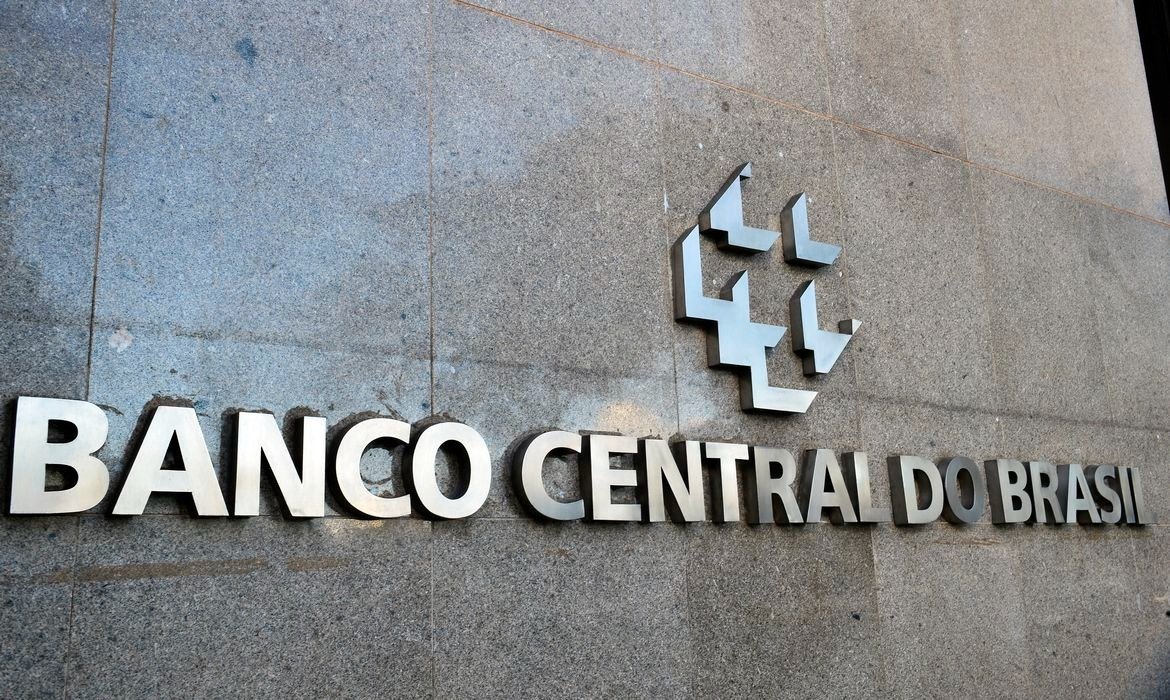 Mercado reduz previsão do IPCA para 5% em 2026