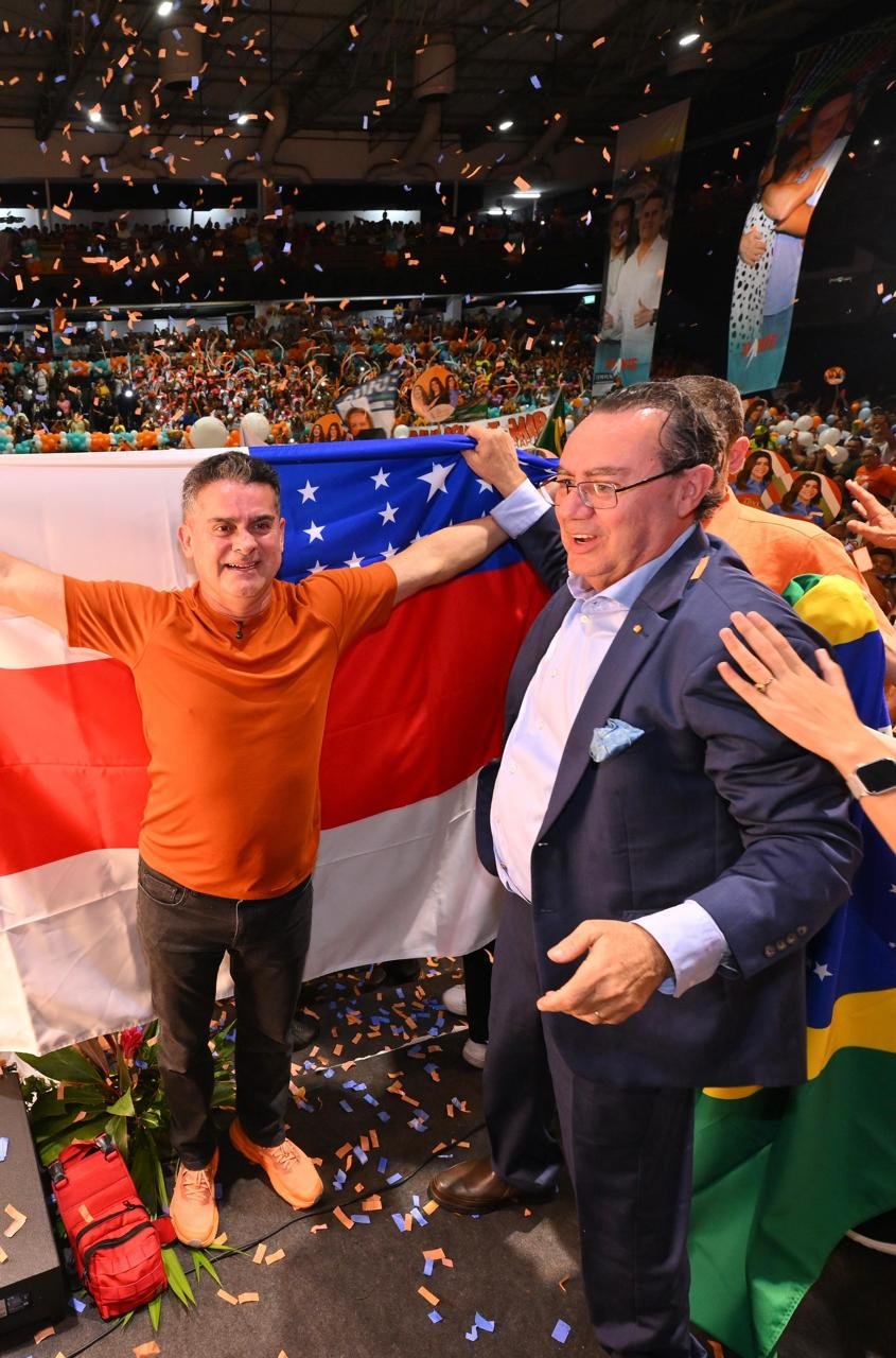 Augusto Cury volta a Manaus após anúncio de David Almeida
