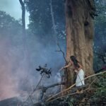 Fogo ameaça casas no Parque das Tribos em Manaus