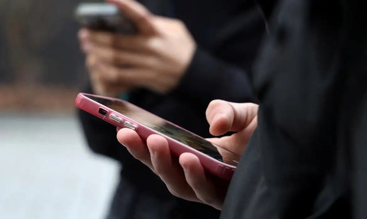 Ação pede internet móvel mesmo após fim da franquia