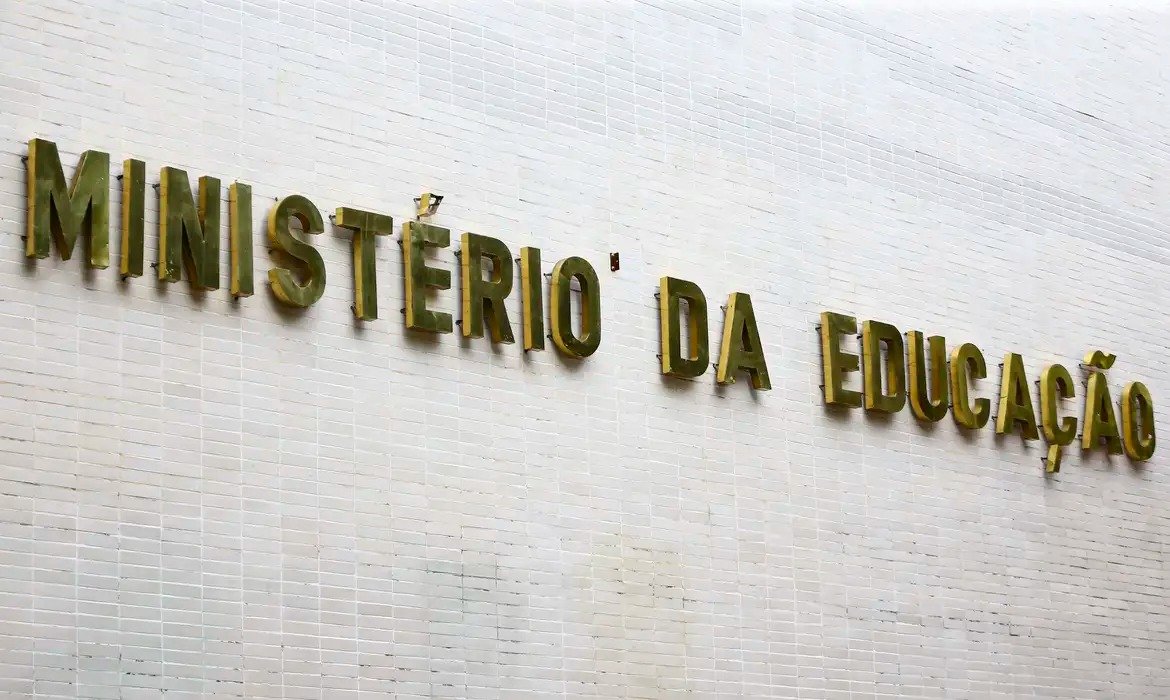 Pronatec oferece cursos gratuitos de energia solar